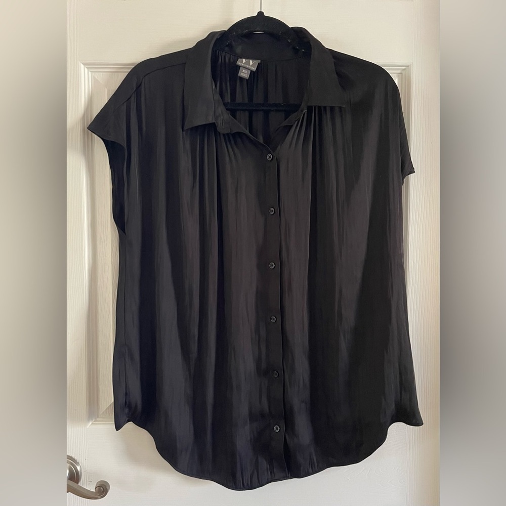 Worthington Classic Short Sleeve Black Satin Button Down Blouse